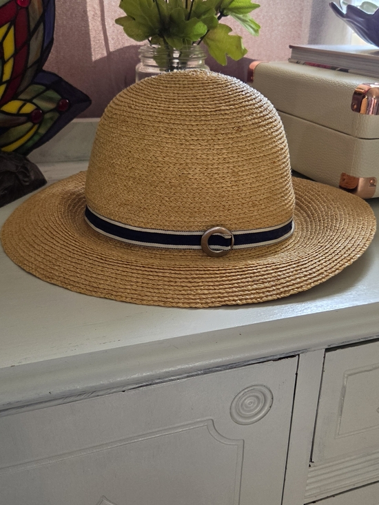 Tilley Accessories - Straw Sun Hat with Navy Trim